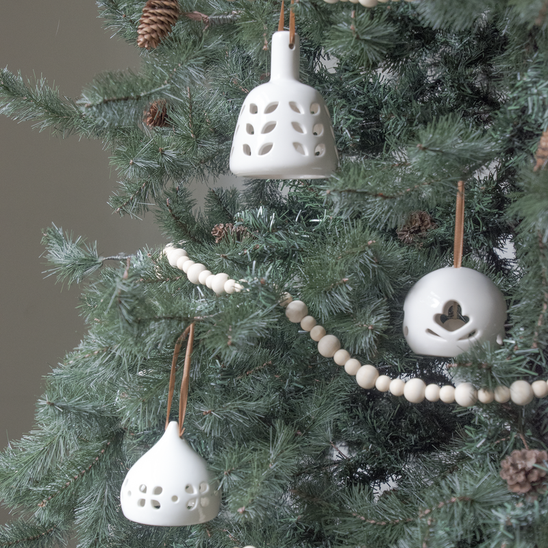 Poppy Drop Ceramic Christmas Ornament Set of 4. Photo by Design Nueve PH.
